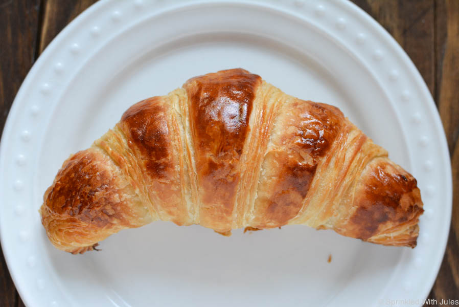 croissant picture